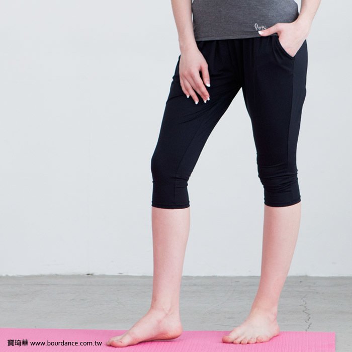 OwnYoga 口袋休閒七分褲【Y17270】